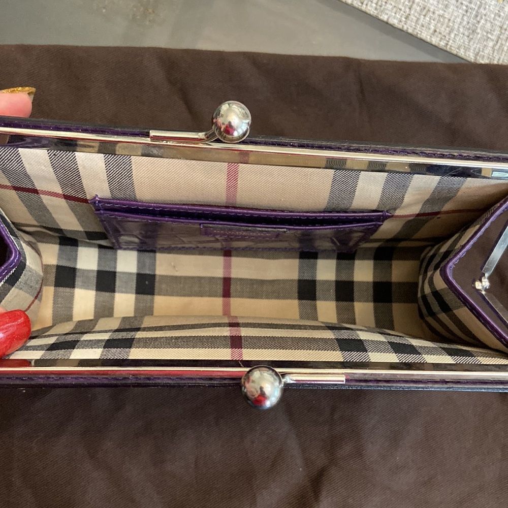 Burberry vintage wristlet purple leather impeccable - Picture 7 of 9